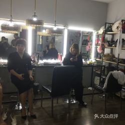 南大街快照攝影團(tuán)購詳解 電話、地址、價(jià)格與營業(yè)時(shí)間全攻略